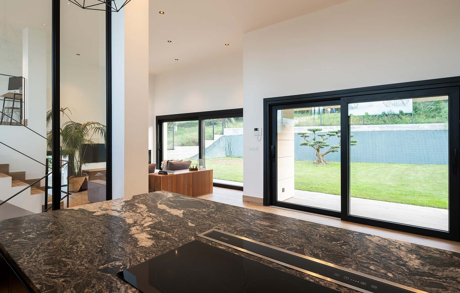 Ventanas que invitan a mirar el exterior