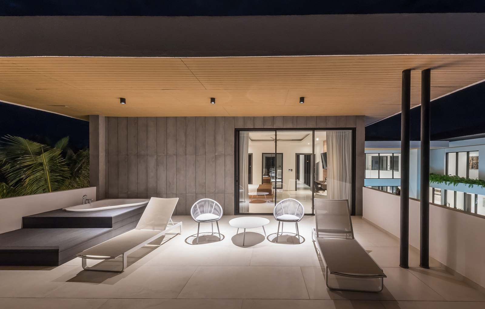 Une villa ouverte au paysage