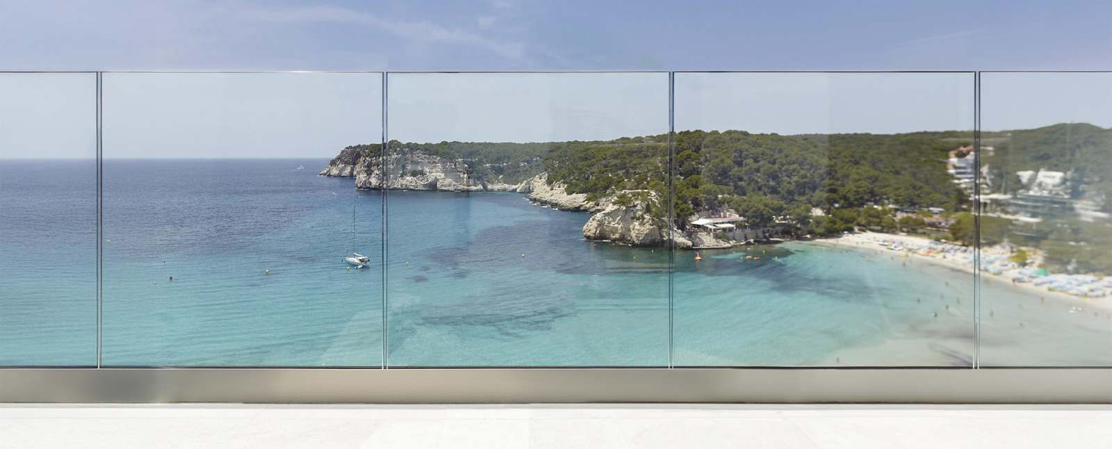 View Crystal korkuluk