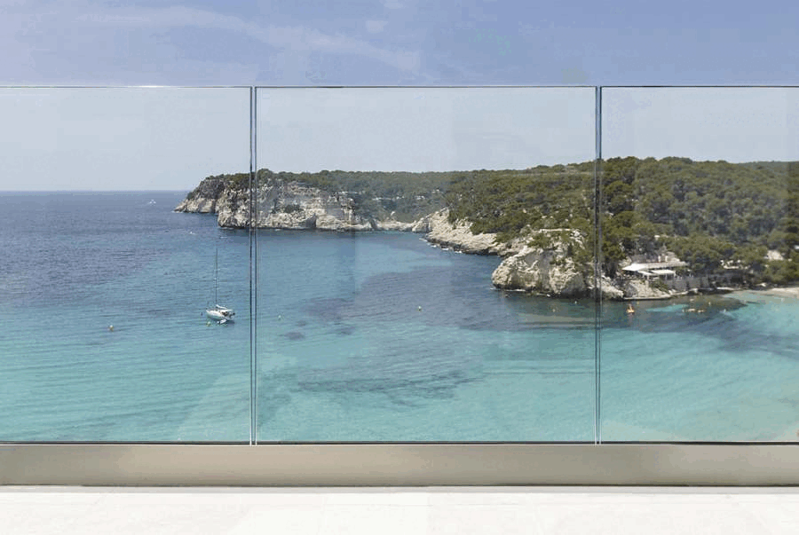 View Crystal - ventanas de aluminio y PVC Cortizo