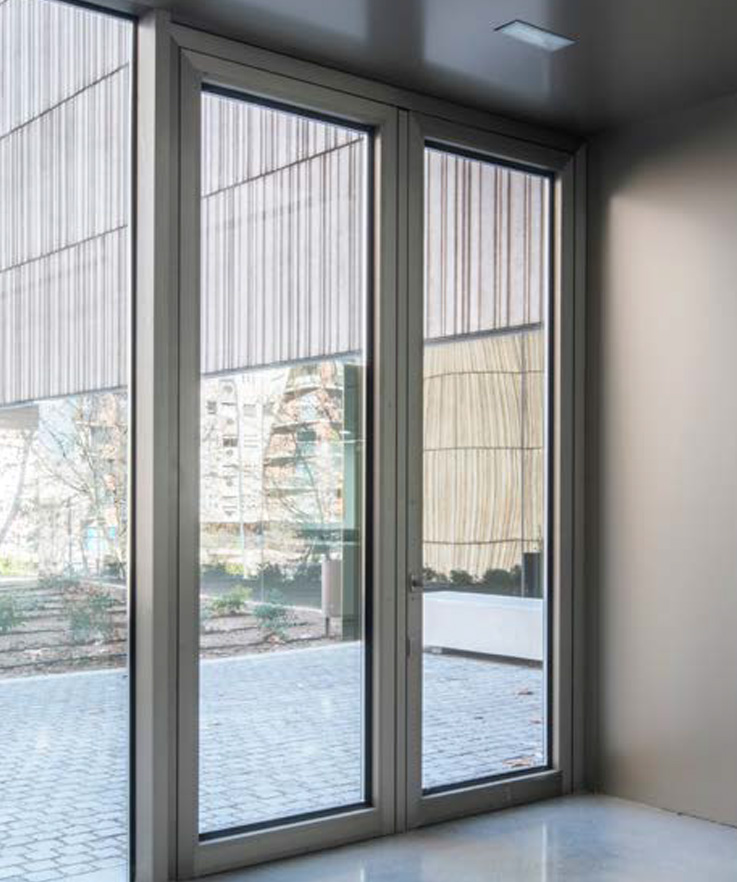 Puerta Millennium Plus 70 - ventanas de aluminio y PVC Cortizo