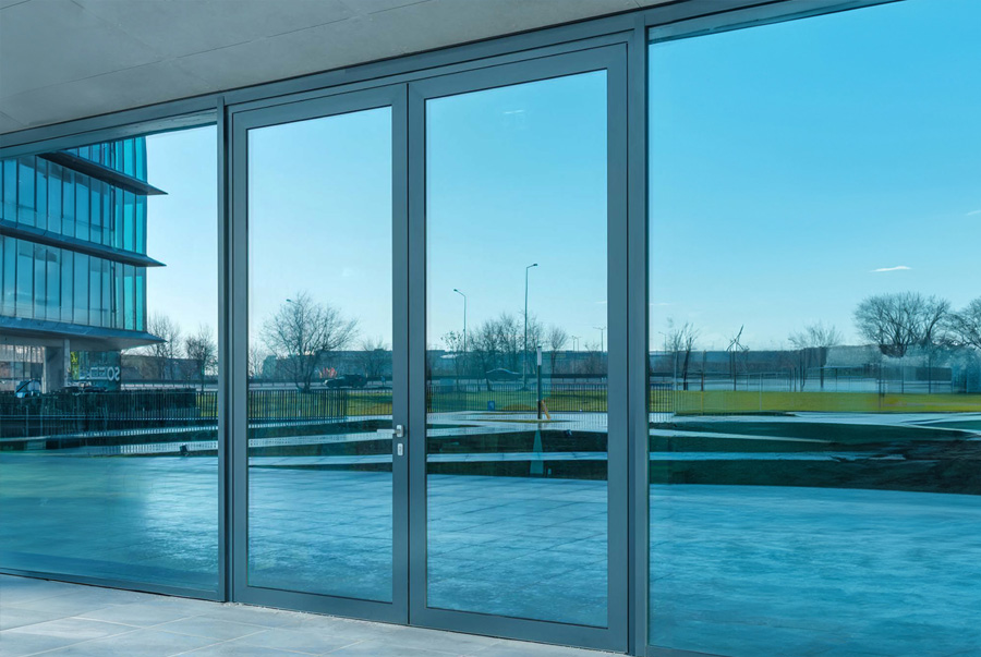 Puerta Millennium Plus 70 - ventanas de aluminio y PVC Cortizo
