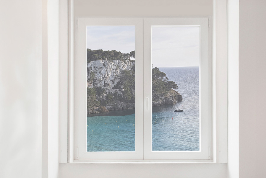 A 70 Abisagrada - ventanas de aluminio y PVC Cortizo