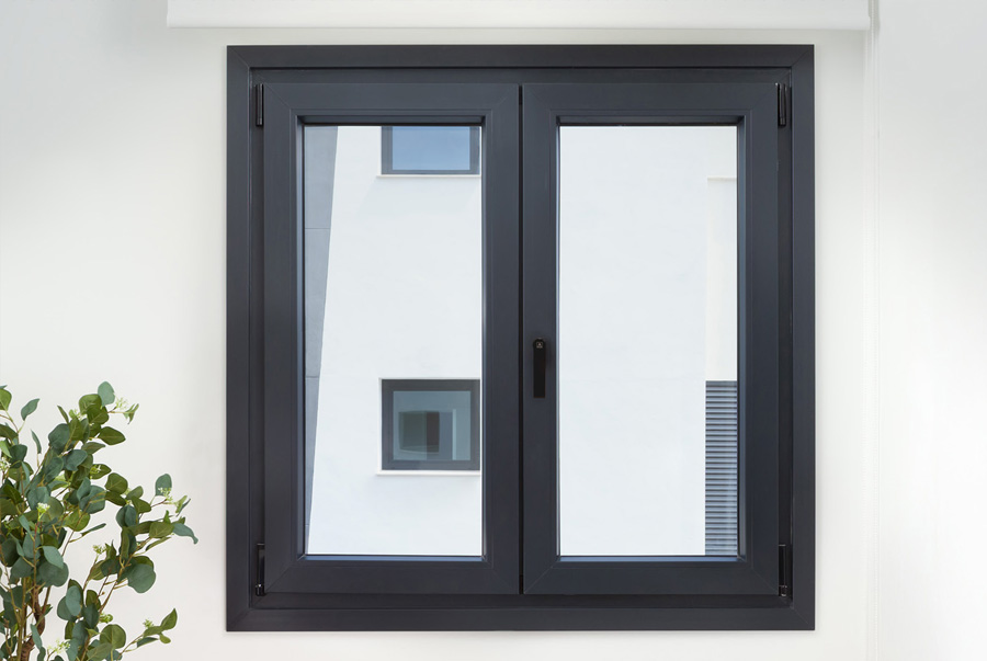 A 84 Passivhaus 1.0 - ventanas de aluminio y PVC Cortizo