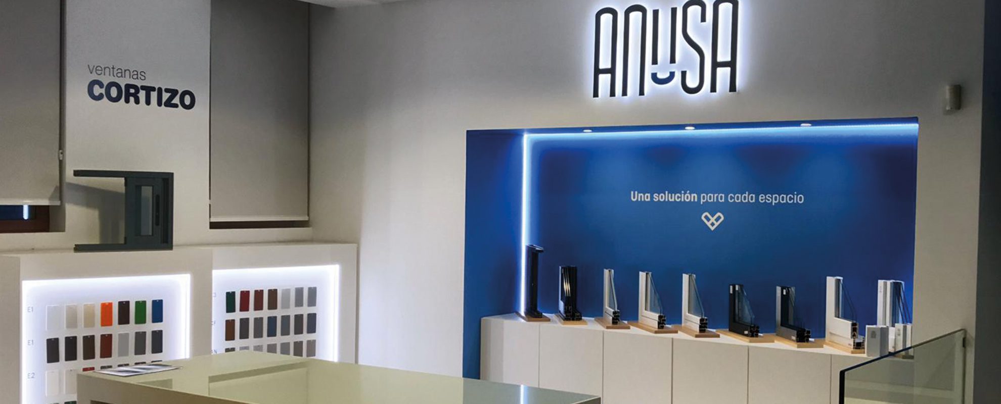 Exposición Finestre Cortizo en Aluminios Numancia - finestre in alluminio e PVC Cortizo
