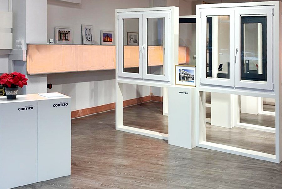 Ventanas Cae - alüminyum ve PVC pencereler Cortizo