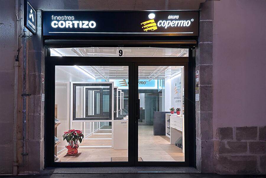 Copermo - imagen 2 - Aluminium- und PVC-Fenster Cortizo