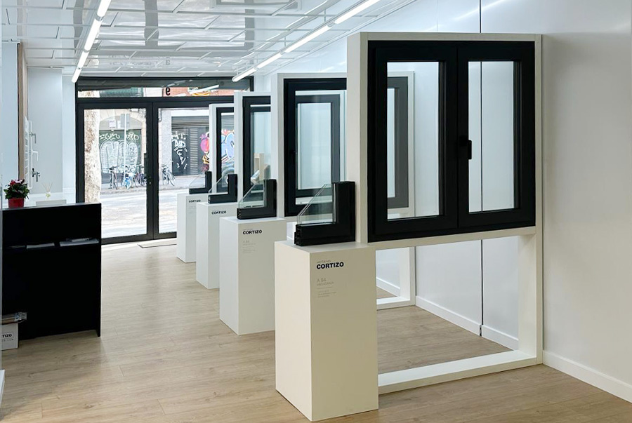 Copermo - imagen 1 - Aluminium- und PVC-Fenster Cortizo