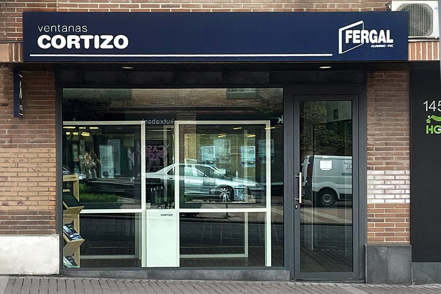 Fergal Villaviciosa - okna aluminiowe i PVC Cortizo