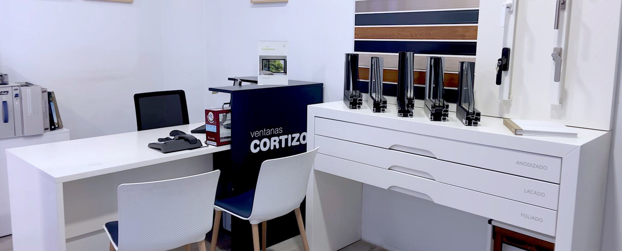 Exposición Finestre Cortizo en Ideas en Aluminio - finestre in alluminio e PVC Cortizo