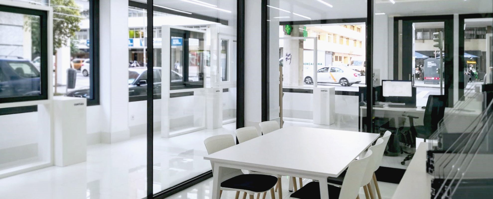 Exposición Cortizo Fenster en Klipervip Sevilla - Aluminium- und PVC-Fenster Cortizo