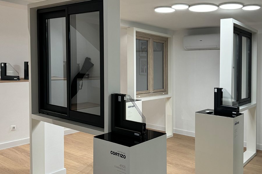 Metal García - imagen 2 - Aluminium- und PVC-Fenster Cortizo