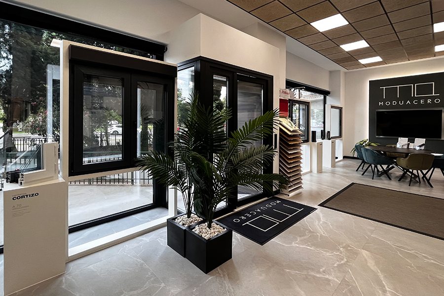 Showroom Moduacero - finestre in alluminio e PVC Cortizo