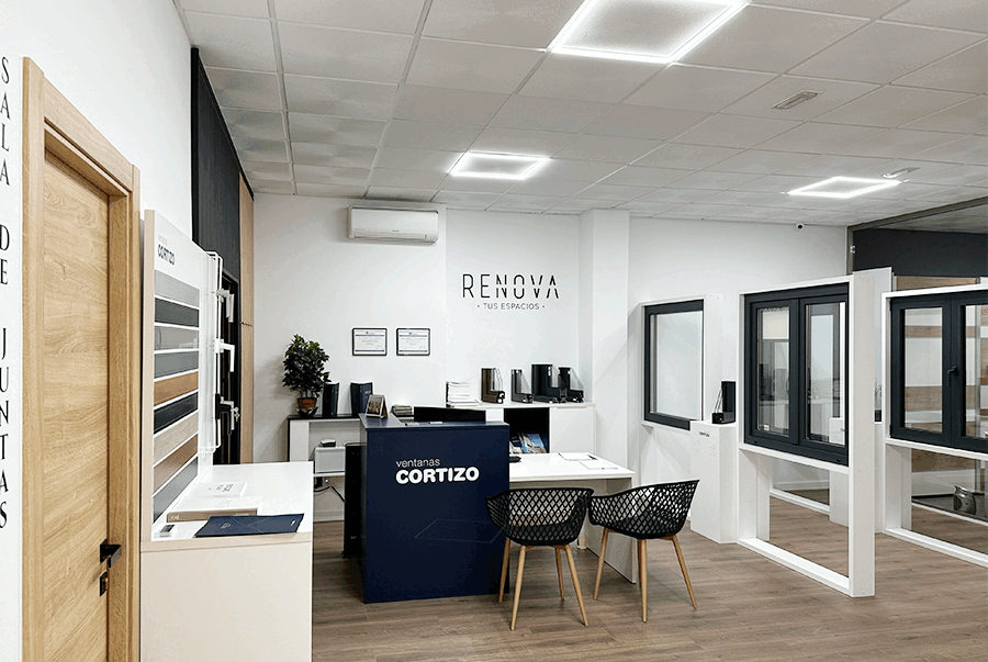 Showroom Renova tus espacios - fenêtres en aluminium et PVC Cortizo