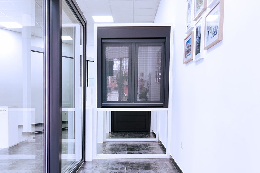 Somos la Ventana Poio - imagen 1 - hliníková a PVC okna Cortizo