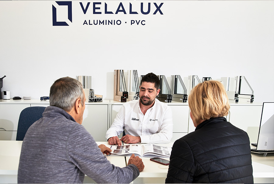 Aluminios Velasco - Aluminium- und PVC-Fenster Cortizo