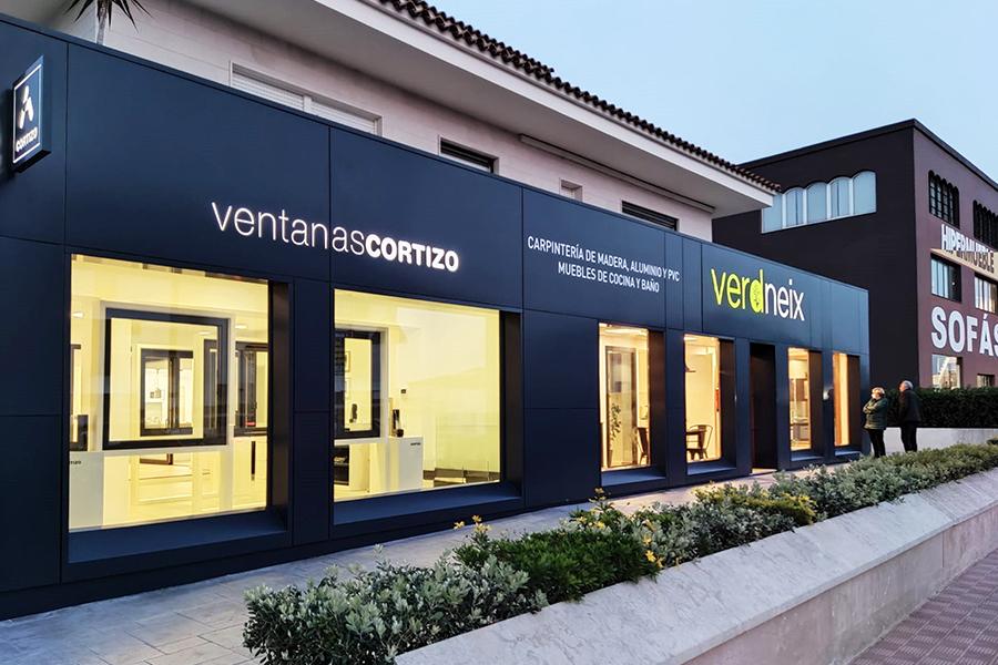 Verd Neix - ferestre din aluminiu și PVC Cortizo